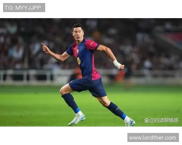 军人热爱足球明星的深层原因与情感共鸣分析