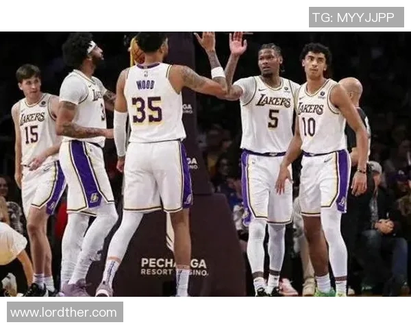 南京网球队灵活性深度对比分析及其对比赛表现的影响探讨