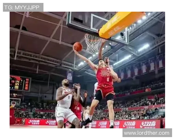 成都篮球队阵地战解析：战术布局与球员配合的深度剖析