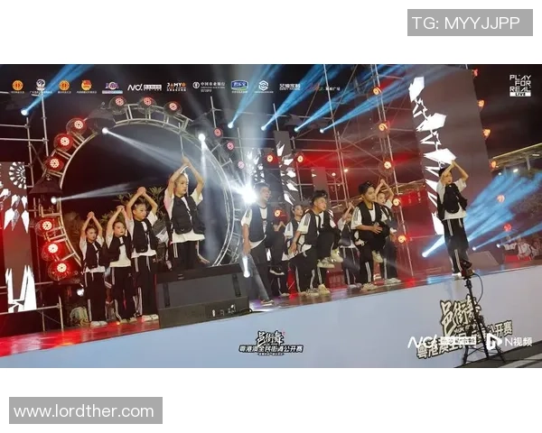 广州街舞队领跑最新街舞团队协作排行榜前十名精彩表现一览 广州街舞队领跑最新街舞团队协作排行榜前十名精彩表现一览